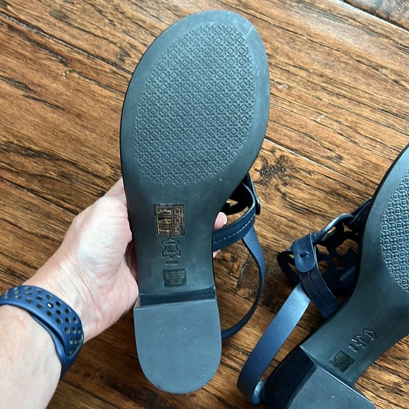 Tory Burch Miller Ankle Strap Sandal Sz 8.5 Navy and Ivory NEVER WORN